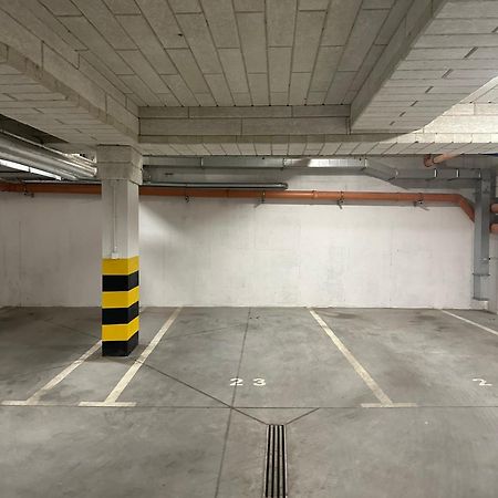 Apartament Metropolis 15 Torun Bagian luar foto