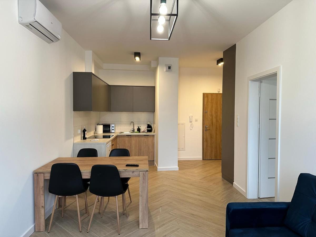 Apartament Metropolis 15 Torun Bagian luar foto